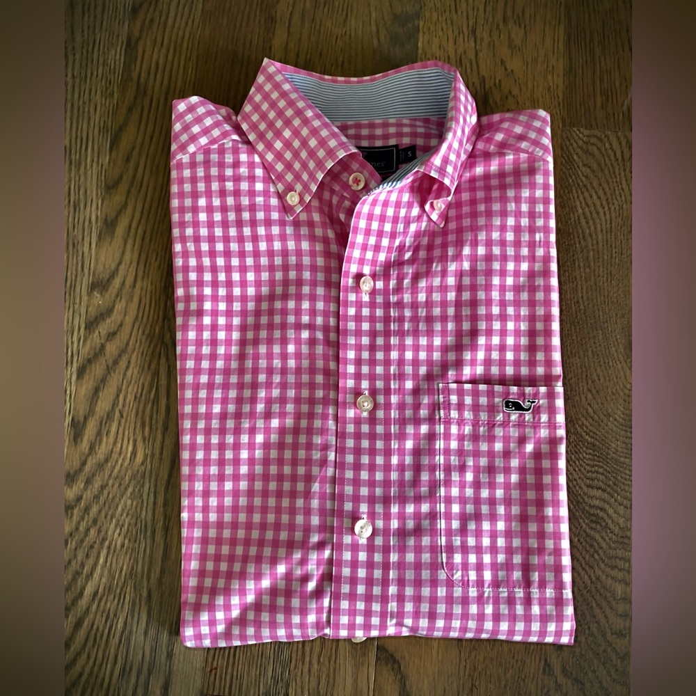VINYARD VINES | Classic fit tucker shirt. Men’s button down. Size S.